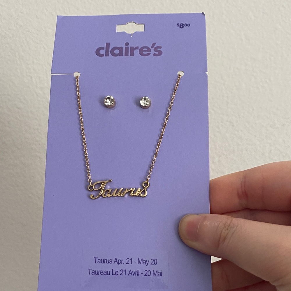 Claire's Gold Taurus Jewelry Set